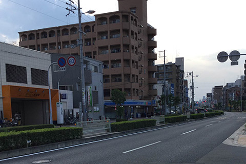アクセス