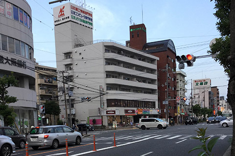 アクセス